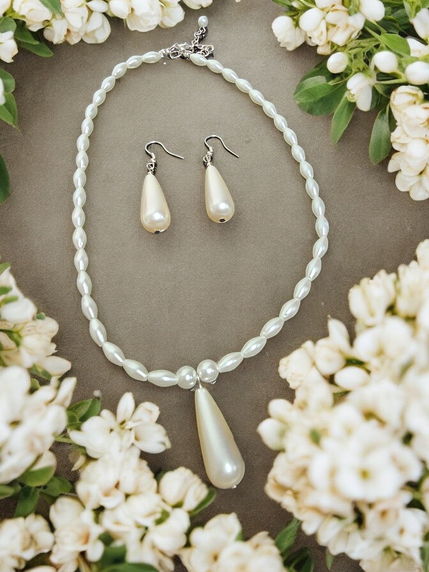 Pearly Radiance Set-Handmade