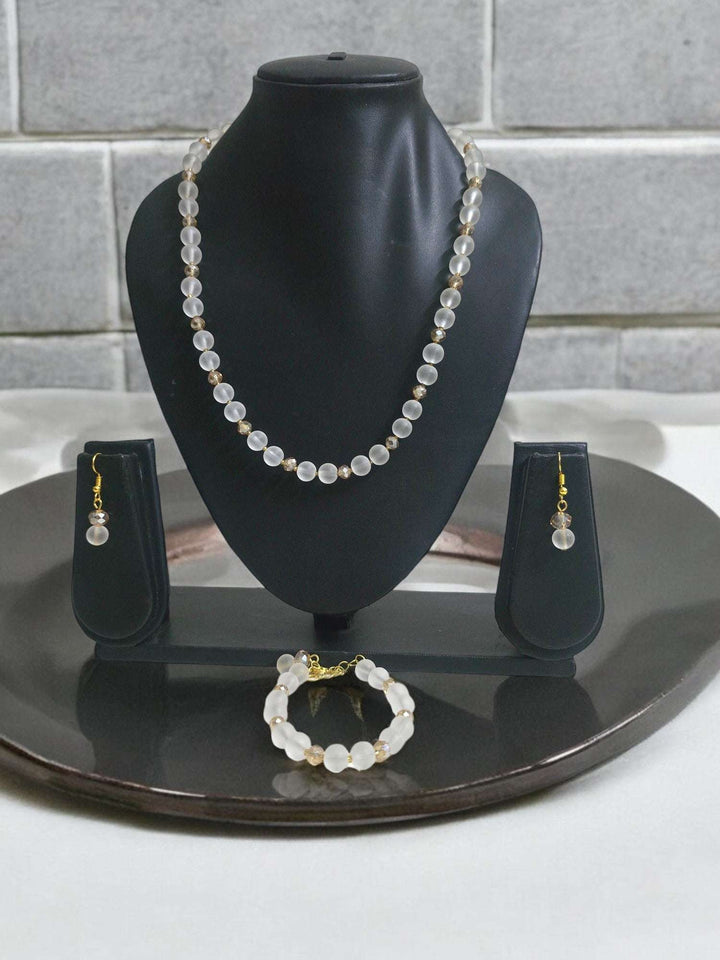 Beaded 3 Pc Set - 6 Colours Available!