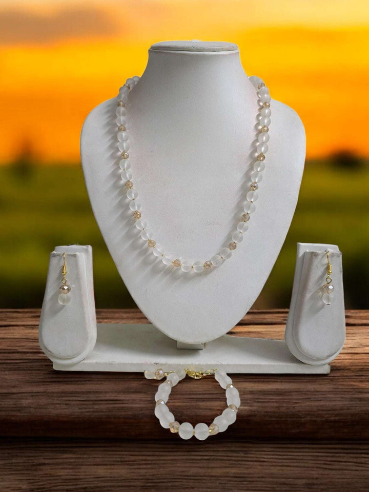 Beaded 3 Pc Set - 6 Colours Available!