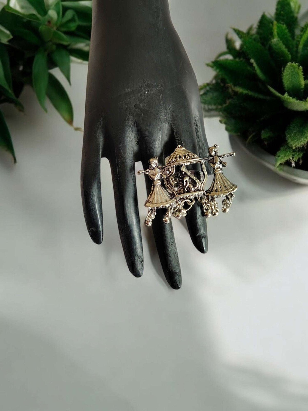 Royal Palanquin Statement Oxidized Ring