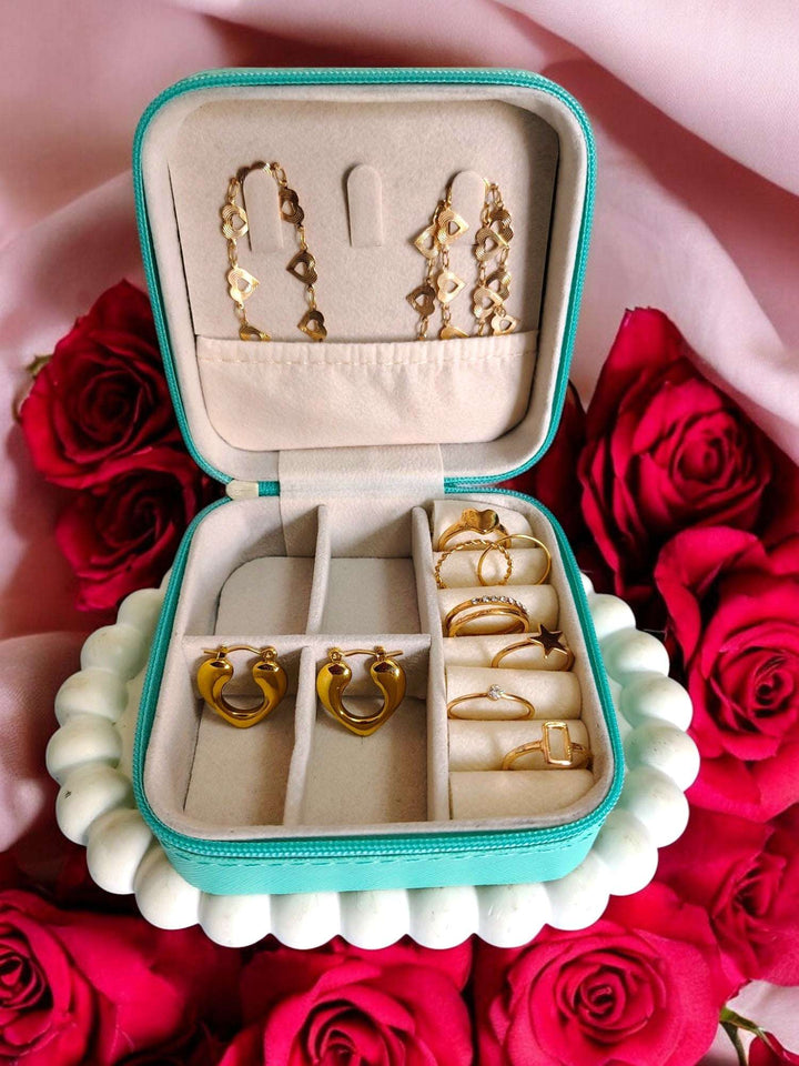Anti Tarnish 4 in 1 Jewels With Jewellery Organizer- The Super Useful Rakhi Gift