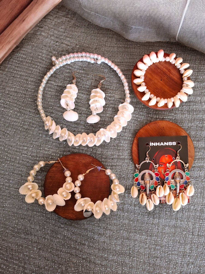 Love For Seashell 5 in 1 Handmade Hamper for Rakhi