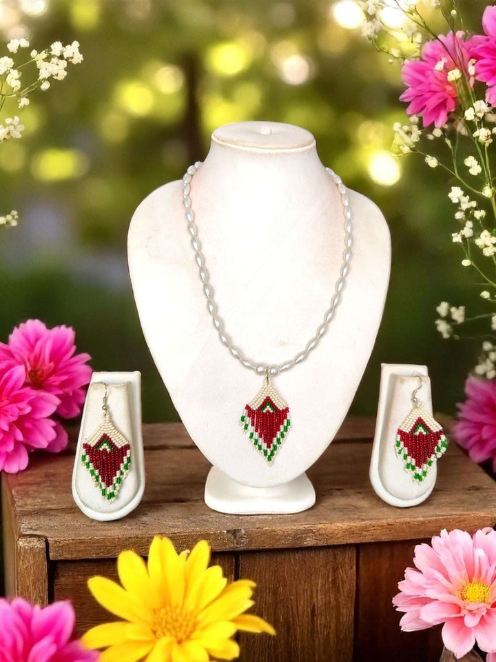 Desi Diva Drop Set – Red & Green Handmade Rice Pearl Statement Necklace