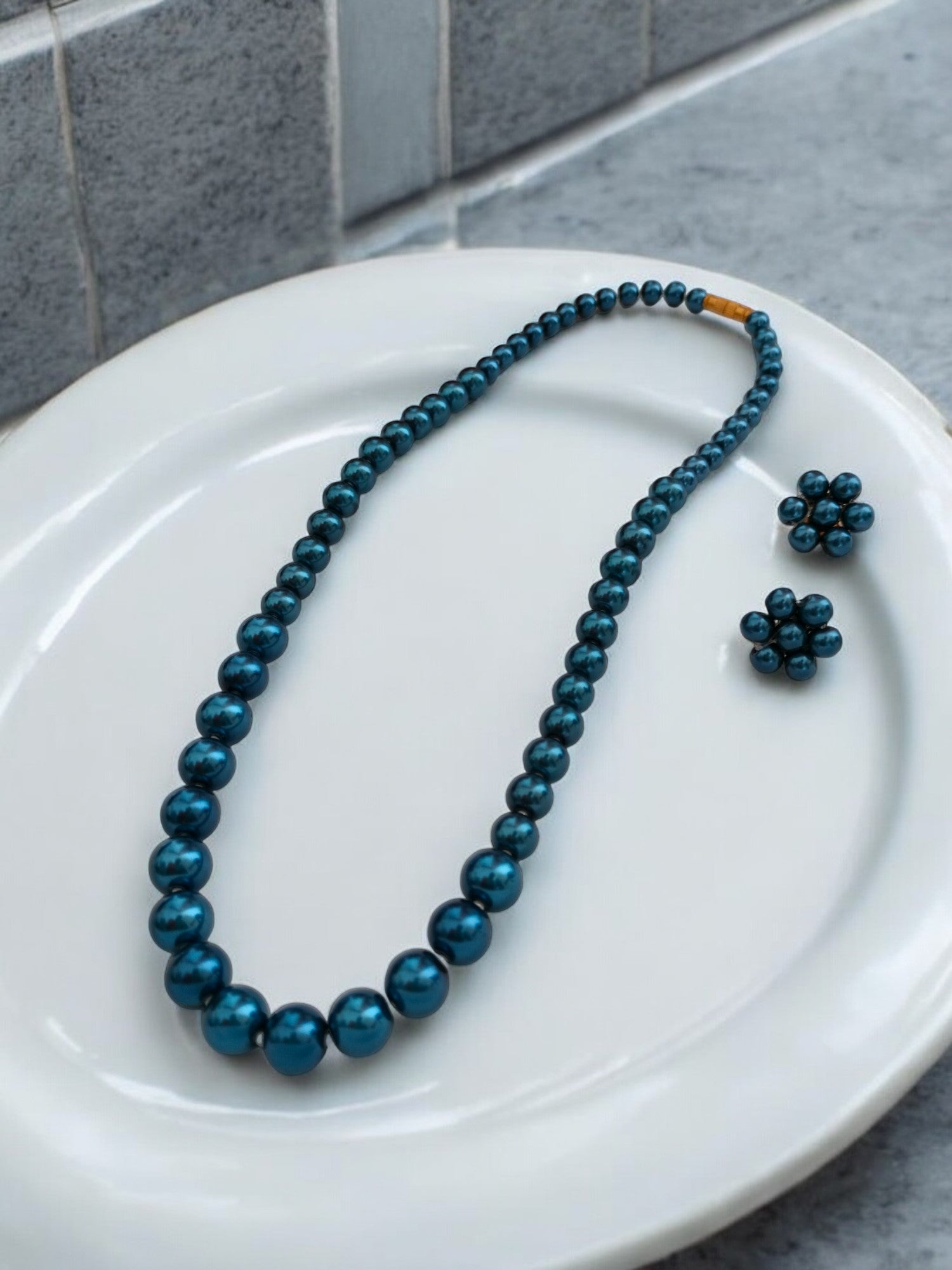 Spectrum Pearl Elegance Set -14 Colours Available