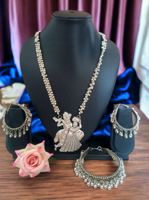 3 Pc Handmade Radiant Radha-Krishna Oxidized Elegance Chain Set