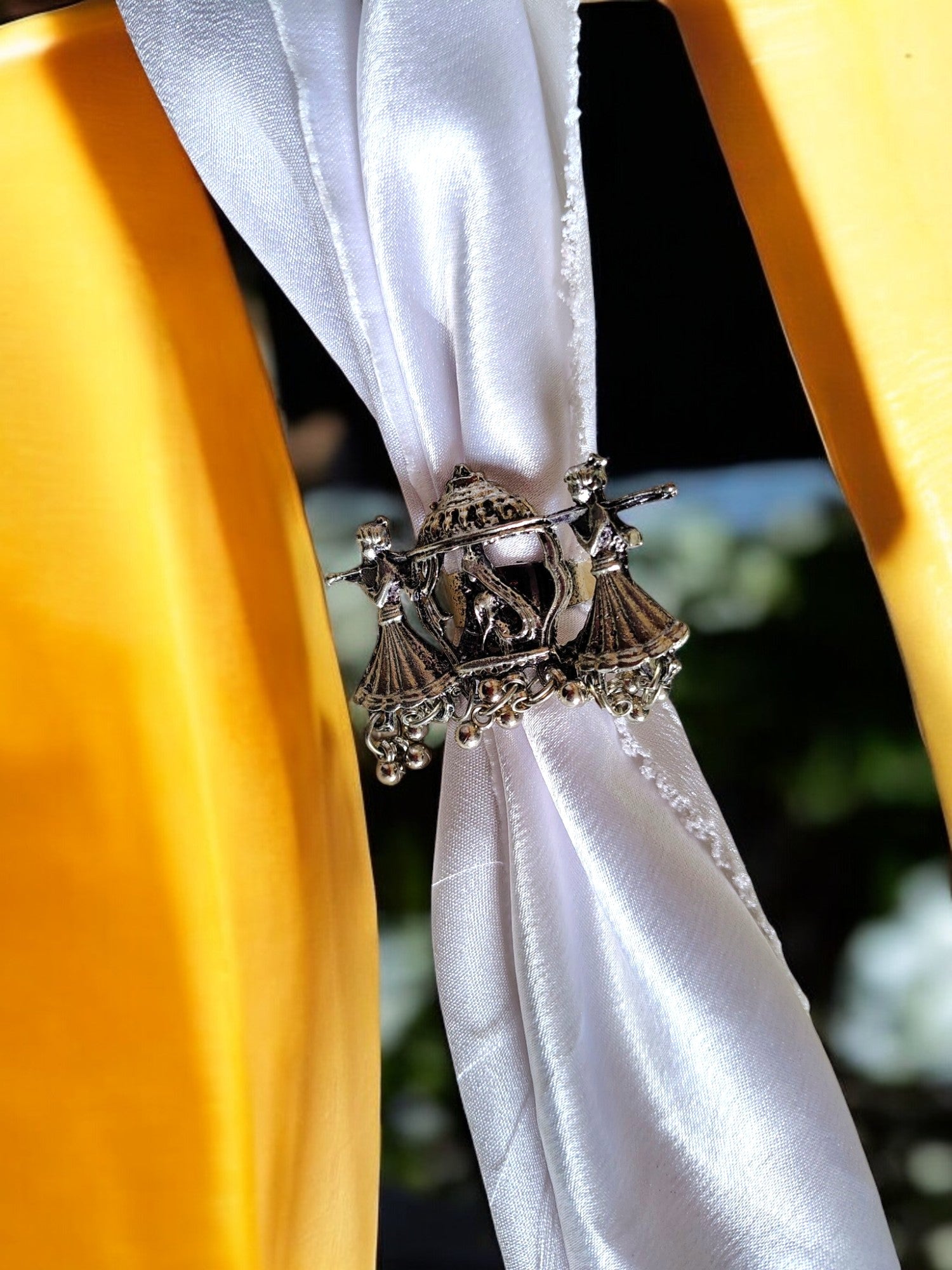Royal Palanquin Statement Oxidized Ring