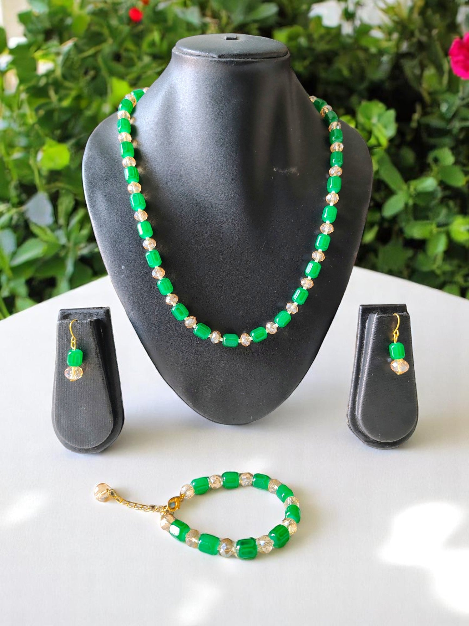 Shaadi Wale Rang – Beaded Necklace, Earrings & Bracelet Set
