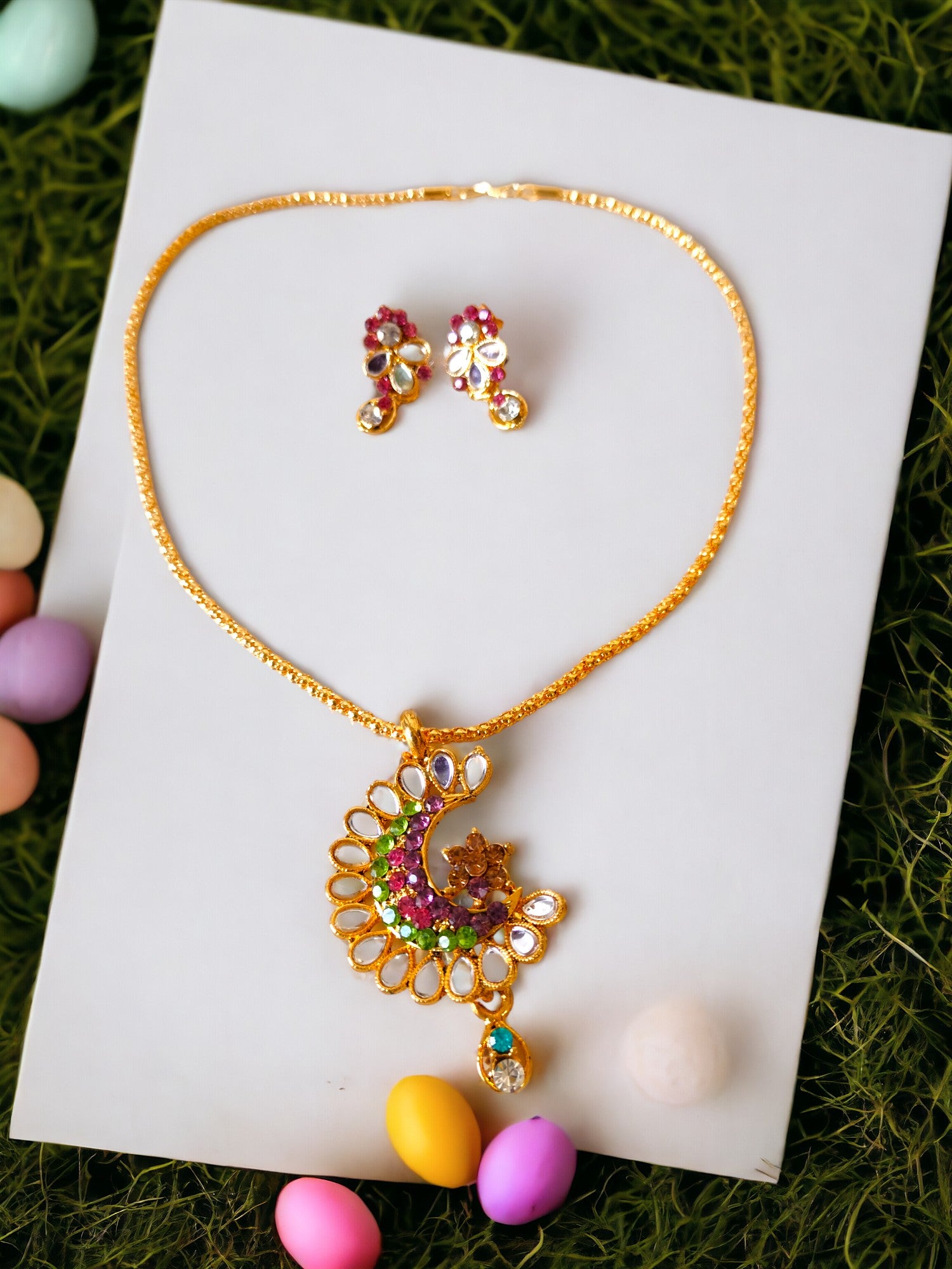 Peacock Prism Set