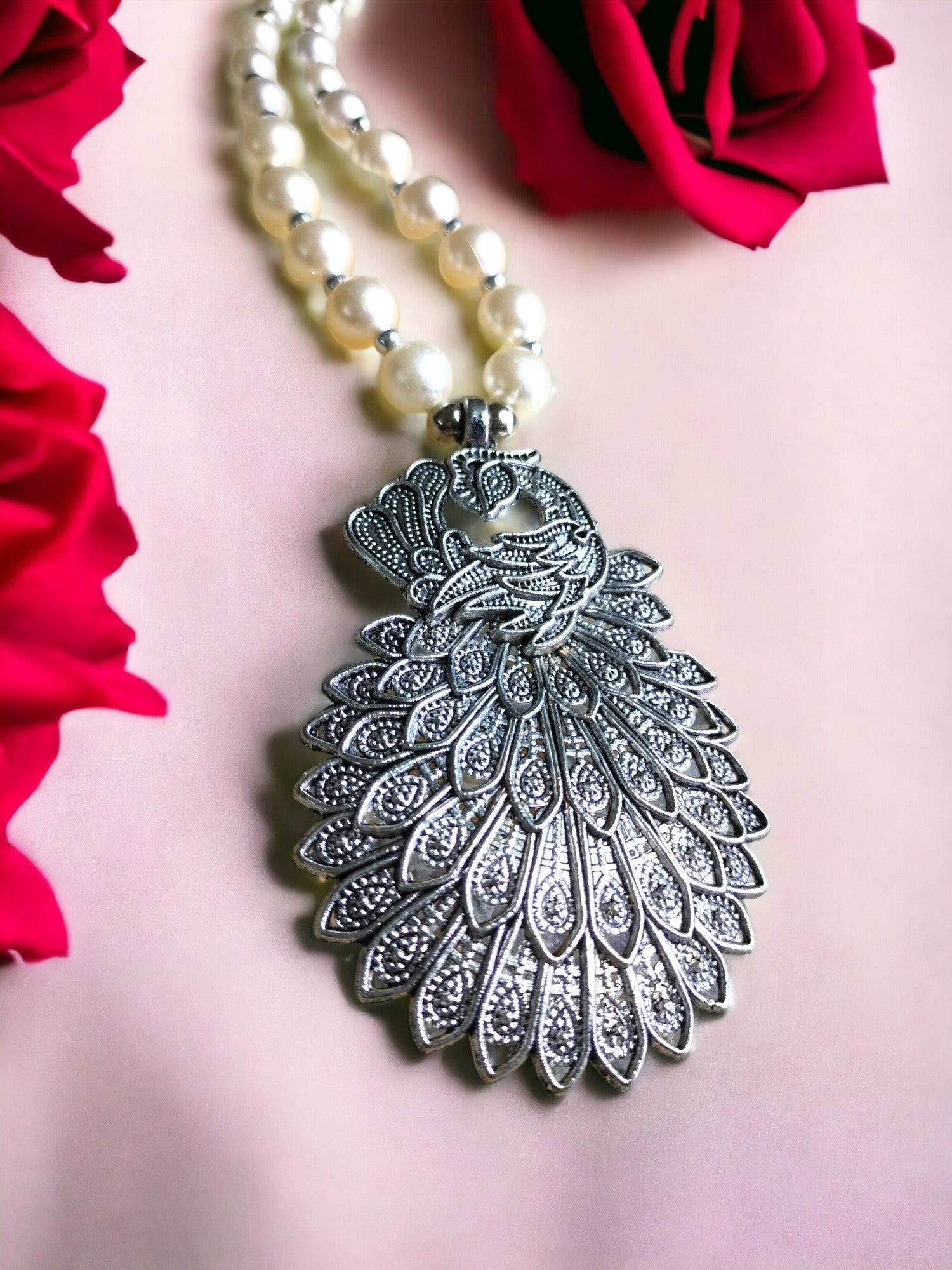 Mayur Pearl Majesty -Pearl Set with Matching Earrings