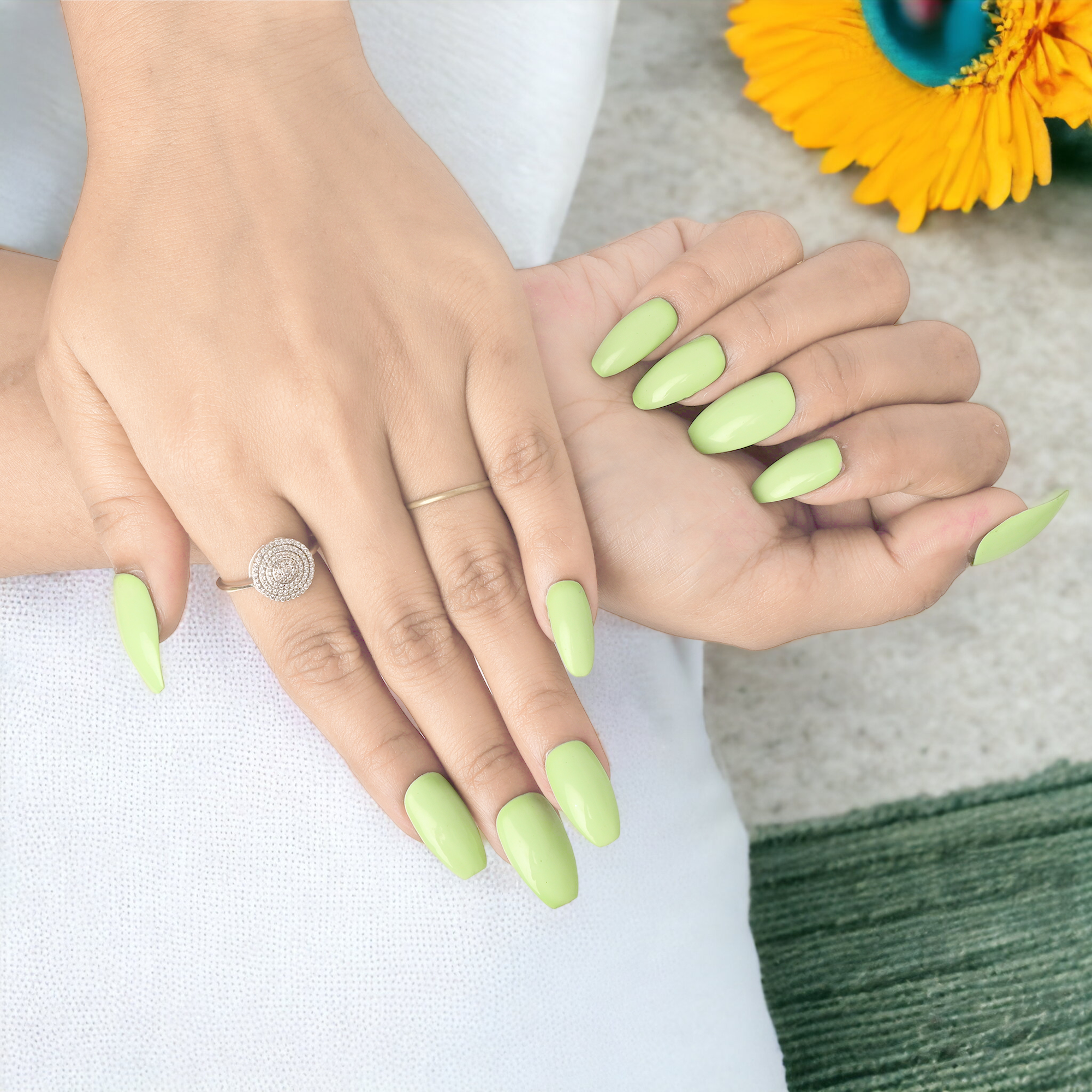 Handmade Reusable Premium Press On With Nail Tabs : EverGreen