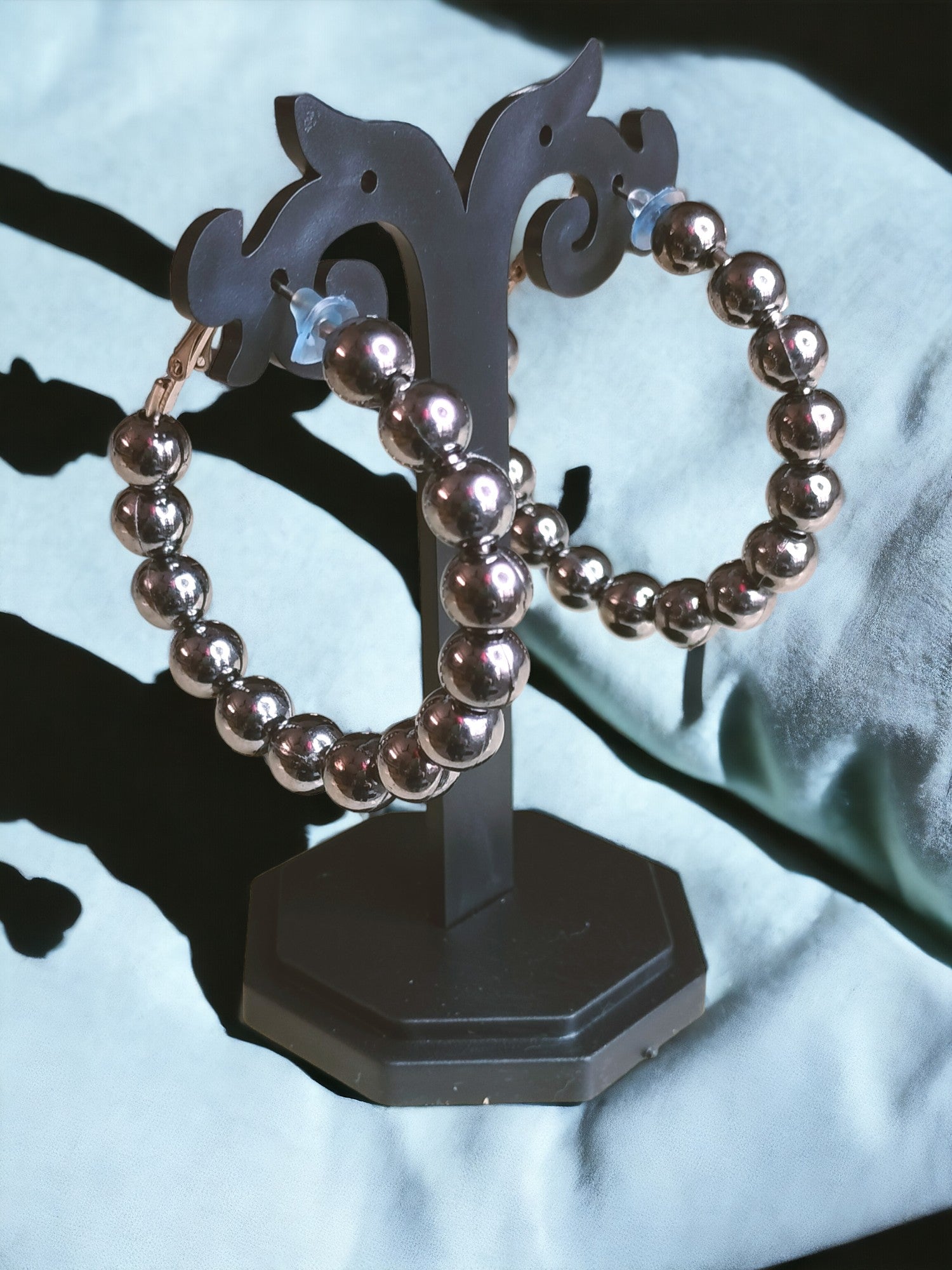 Lustrous Orbit Hoops